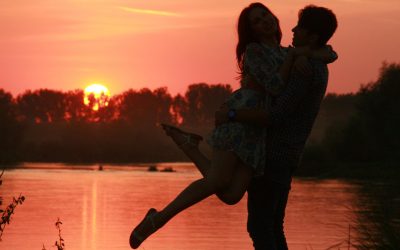 Sparks in the Ozarks: 3 Unexpected Summer Experiences Only Branson Couples Know